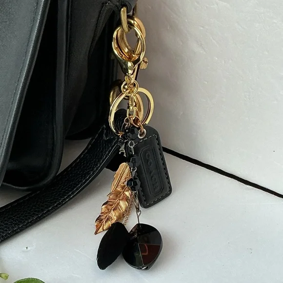 Vintage Coach Convertible Crossbody Bag - Picture 6 of 8